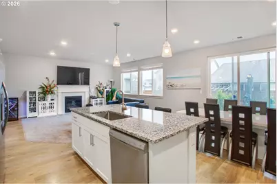 6421 SE 22nd St, Gresham, OR 97080 - Photo 5