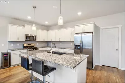 6421 SE 22nd St, Gresham, OR 97080 - Photo 3