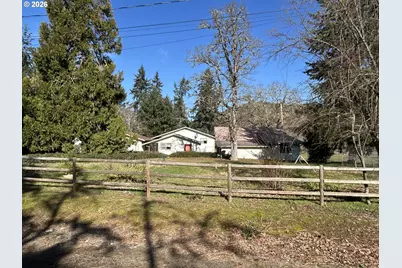 5383 Sunshine Rd, Roseburg, OR 97470 - Photo 1