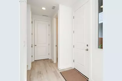 937 NW 178th Way, Ridgefield, WA 98642 - Photo 3