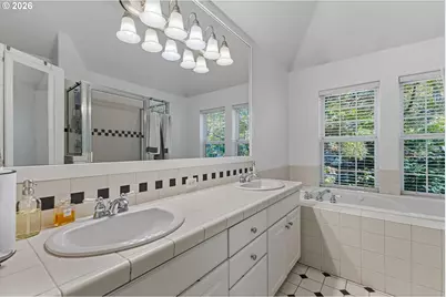 2533 NW Stimpson Ln #29, Portland, OR 97229 - Photo 13