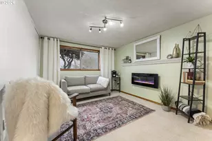 15316 SE Lee Ave, Milwaukie, OR 97267 - Photo 29