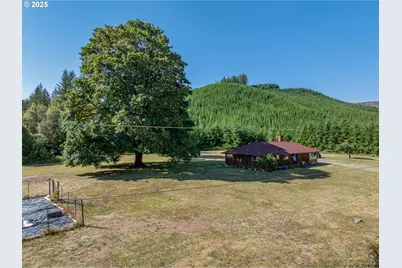 53856 Big Creek Rd, Myrtle Point, OR 97458 - Photo 43
