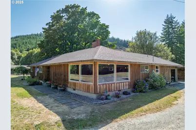 53856 Big Creek Rd, Myrtle Point, OR 97458 - Photo 9