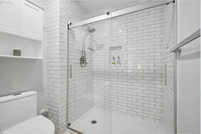 625 SW Miller Ct, Gresham, OR 97080 - Photo 17