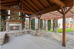 1952 NE 48th Way, Hillsboro, OR 97124 - Photo 37