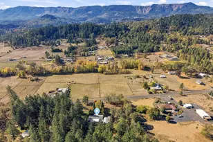 911 Cleveland Hill Rd, Roseburg, OR 97471 - Photo 43