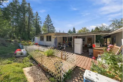 911 Cleveland Hill Rd, Roseburg, OR 97471 - Photo 31