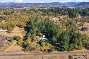 911 Cleveland Hill Rd, Roseburg, OR 97471 - Photo 45