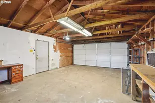 16810 E Burnside St, Portland, OR 97233 - Photo 29