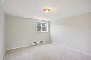 16810 E Burnside St, Portland, OR 97233 - Photo 21