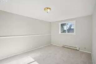 16810 E Burnside St, Portland, OR 97233 - Photo 19