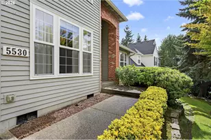 5530 Bay Creek Dr, Lake Oswego, OR 97035 - Photo 3