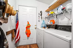 2154 Lyon St, Albany, OR 97322 - Photo 23