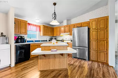 2154 Lyon St, Albany, OR 97322 - Photo 7
