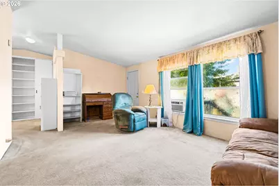 2154 Lyon St, Albany, OR 97322 - Photo 5