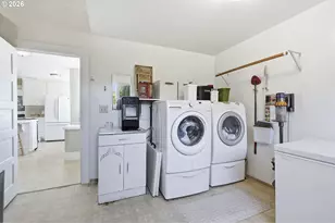 24051 NE Airport Rd, Aurora, OR 97002 - Photo 19