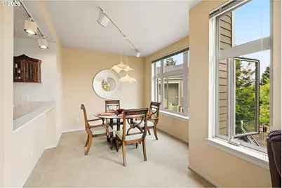 1630 S Harbor Way #304, Portland, OR 97201 - Photo 13