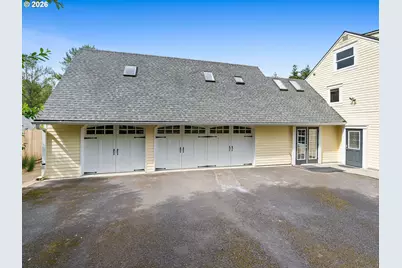 3915 SW Pomona St, Portland, OR 97219 - Photo 5