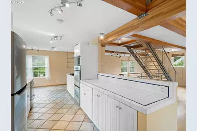 3915 SW Pomona St, Portland, OR 97219 - Photo 17