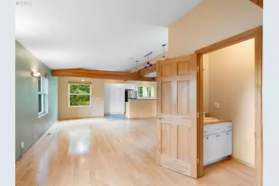 3915 SW Pomona St, Portland, OR 97219 - Photo 21