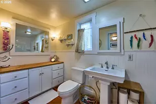 609 E Grant St, Enterprise, OR 97828 - Photo 17