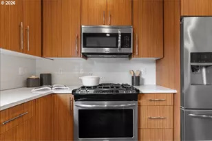 37 NE Skidmore St, Portland, OR 97211 - Photo 17