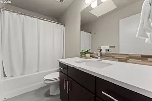 37 NE Skidmore St, Portland, OR 97211 - Photo 29