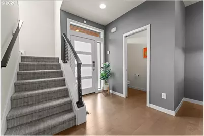 37 NE Skidmore St, Portland, OR 97211 - Photo 3