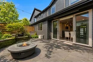 37 NE Skidmore St, Portland, OR 97211 - Photo 3