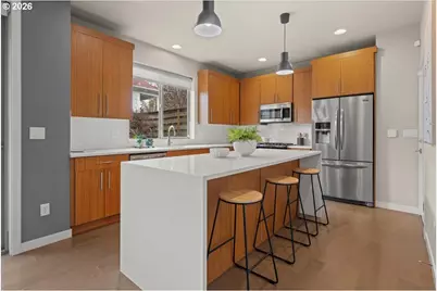 37 NE Skidmore St, Portland, OR 97211 - Photo 5