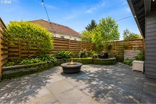 37 NE Skidmore St, Portland, OR 97211 - Photo 3