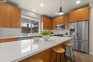 37 NE Skidmore St, Portland, OR 97211 - Photo 13