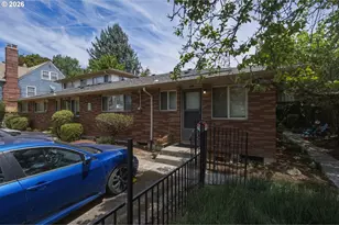 5707 SE Division St SE, Portland, OR 97206 - Photo 9