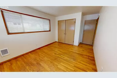 5707 SE Division St SE, Portland, OR 97206 - Photo 33
