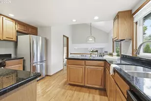 8166 SW 184th Ave, Beaverton, OR 97007 - Photo 15