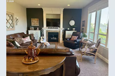 4119 Forest View Dr, Washougal, WA 98671 - Photo 9