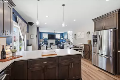 808 Northpoint Loop, Brownsville, OR 97327 - Photo 17