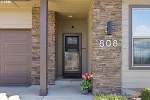 808 Northpoint Loop, Brownsville, OR 97327 - Photo 3