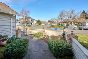 1120 Ridgepoint St, Keizer, OR 97303 - Photo 29