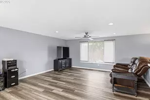 818 Chehalis Pl N, Keizer, OR 97303 - Photo 3