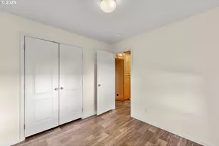 201 NE Peggy Ave, Roseburg, OR 97470 - Photo 13