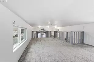 5990 SE King Rd, Milwaukie, OR 97222 - Photo 9