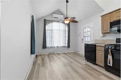 5990 SE King Rd #18, Milwaukie, OR 97222 - Photo 5