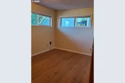 1607 NE 26th Ave, Portland, OR 97232 - Photo 5