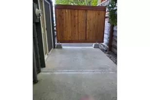1607 NE 26th Ave, Portland, OR 97232 - Photo 7