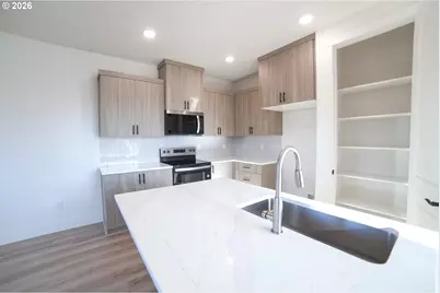 16159 Serres Farm Way, Oregon City, OR 97045 - Photo 5