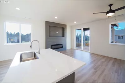 16159 Serres Farm Way, Oregon City, OR 97045 - Photo 3