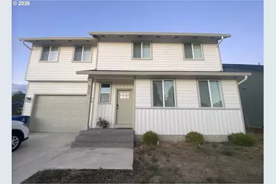 672 Parker Loop, Silverton, OR 97381 - Photo 1