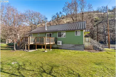 123 1st St, Klickitat, WA 98628 - Photo 5